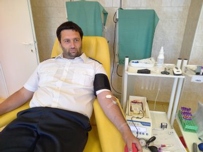 Dobrovolní hasiči z Bruntálska pomáhají „hasit“ nedostatek krevních zásob